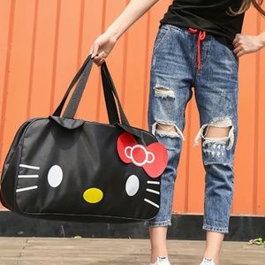HELLO KITTY OVERNIGHT BAG